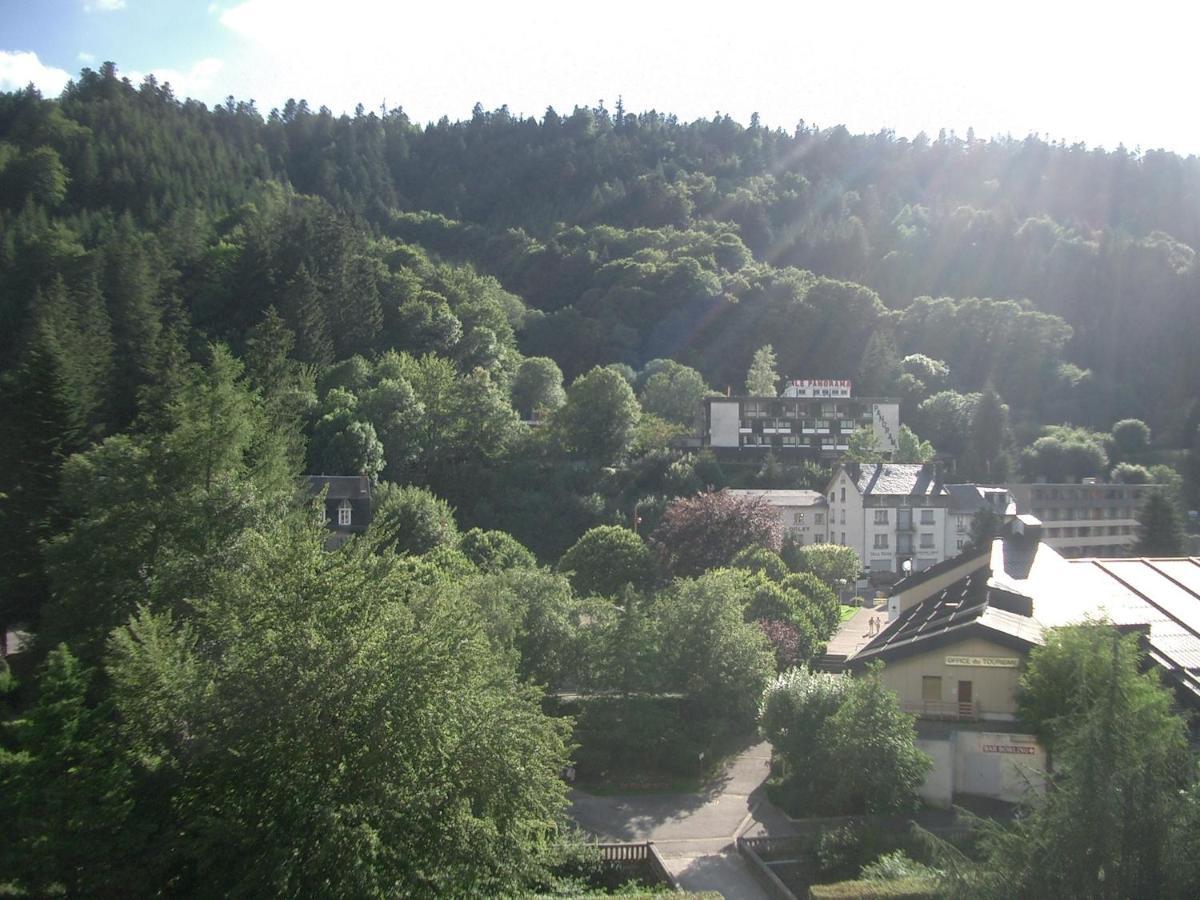 Hotel De Londres Le Mont-Dore Exterior photo